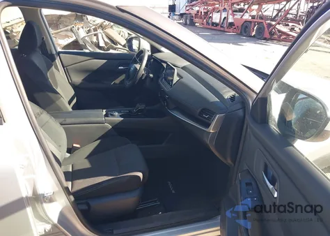 2025 Nissan Rogue Sv Intelligent Awd z USA, uszkodzony, nr VIN 5N1BT3BBXSC835164